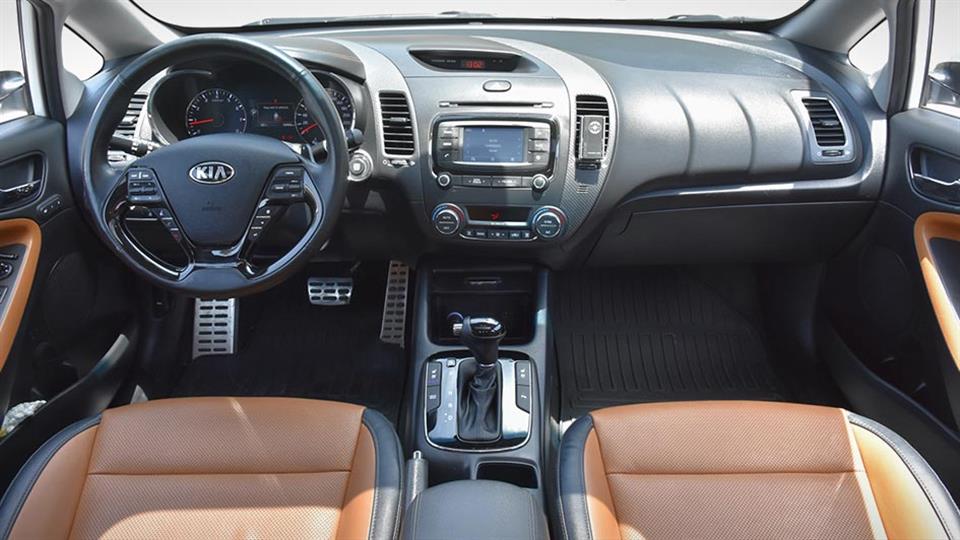 کابین کیا سراتو 2017